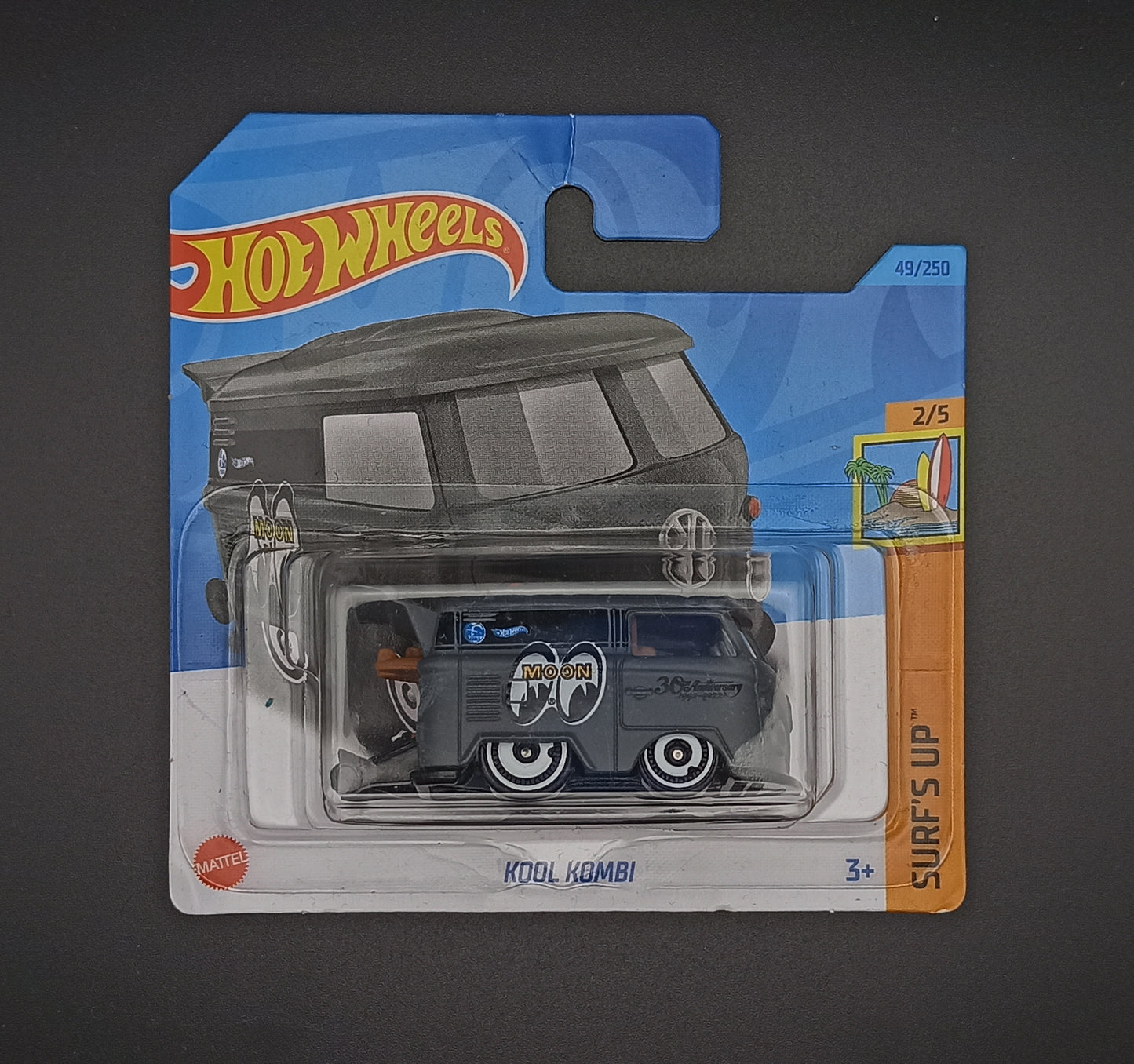 Hot Wheels Kool Kombi (damaged hook)